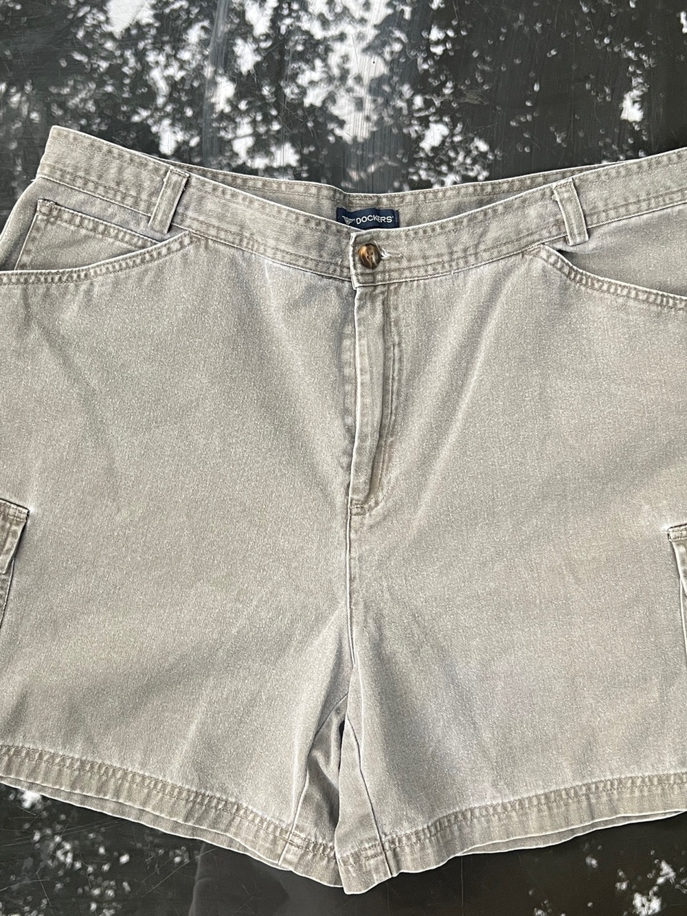 Y2K Dockers Women’s Size 18 Cotton Mid Rise Cargo Utility Hiking Shorts